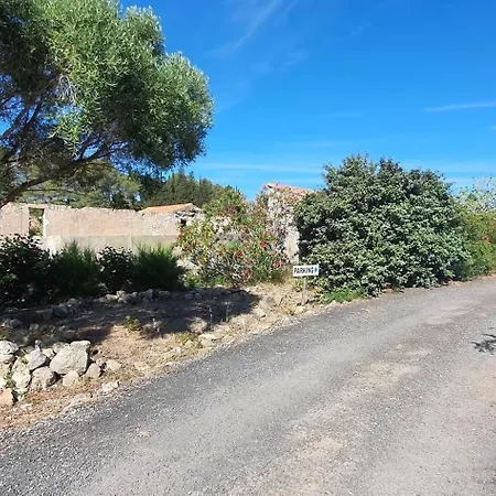 Domaine De La Pierre Chaude * Portel-des-Corbieres