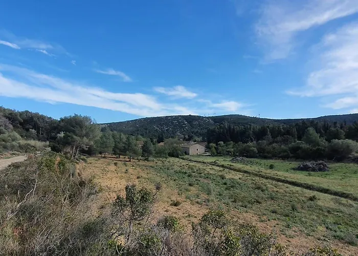 Domaine De La Pierre Chaude * Portel-des-Corbieres