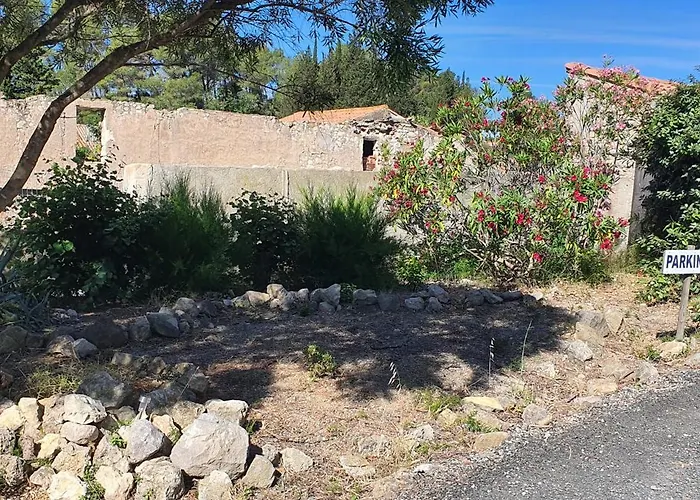 Domaine De La Pierre Chaude Feriehus